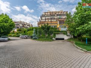 Prodej bytu 2+kk, Praha - Řeporyje, Wiesenthalova, 63 m2