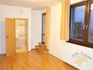 Pronájem bytu 1+kk, Praha - Jinonice, V zářezu, 21 m2