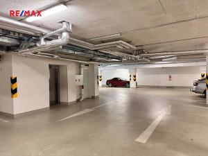 Pronájem bytu 2+kk, Praha - Modřany, Boženy Jandlové, 56 m2