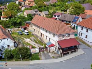 Prodej komerční nemovitosti, Střemy, 410 m2