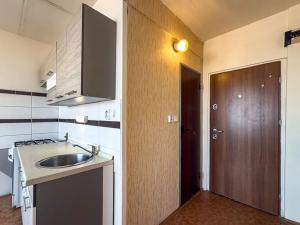 Prodej bytu 1+1, Jirkov, SNP, 35 m2