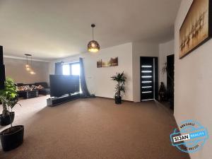 Prodej rodinného domu, Choltice, Na Hlásku, 166 m2