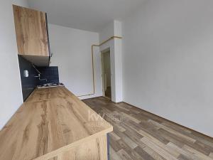 Pronájem bytu 1+1, Poděbrady, Komenského, 48 m2