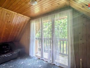 Prodej chaty, Káraný, 85 m2