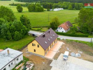 Prodej bytu 3+kk, Černá v Pošumaví - Bližná, 83 m2