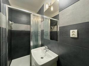 Pronájem bytu 1+kk, Brno, Bratislavská, 31 m2