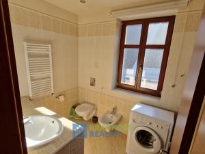 Pronájem bytu 2+kk, Trutnov - Vnitřní Město, Farská, 50 m2