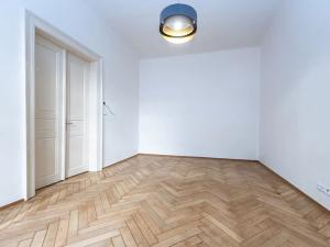 Pronájem bytu 2+kk, Praha - Nové Město, Lípová, 44 m2