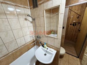 Prodej bytu 2+1, Hustopeče, U Větrolamu, 56 m2