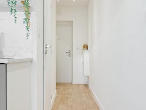 Pronájem bytu 1+kk, Ostrava - Mariánské Hory, Korunní, 22 m2