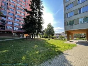 Pronájem bytu 2+kk, Praha - Kobylisy, Kyselova, 44 m2
