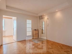 Pronájem bytu 3+1, Praha - Vinohrady, Písecká, 101 m2