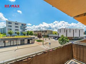 Prodej bytu 1+kk, Praha - Černý Most, Dobrovolného, 32 m2