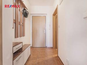 Prodej bytu 1+kk, Praha - Černý Most, Dobrovolného, 32 m2
