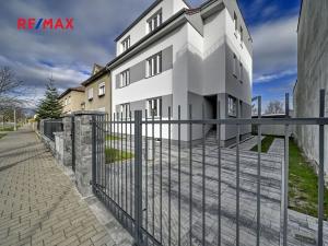 Pronájem bytu 1+1, Poděbrady, Mánesova, 44 m2