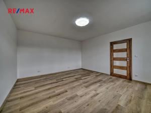 Pronájem bytu 1+1, Poděbrady, Mánesova, 44 m2