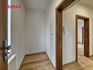 Pronájem bytu 1+1, Poděbrady, Mánesova, 44 m2