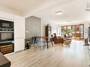 Pronájem bytu 2+kk, Brno, Chmelnice, 79 m2