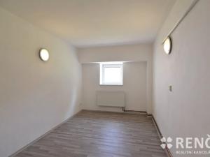 Pronájem bytu 2+kk, Brno, Staňkova, 43 m2
