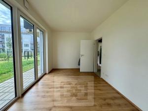 Pronájem bytu 2+kk, Kladno, Bohumila Landy, 43 m2