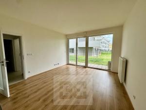 Pronájem bytu 2+kk, Kladno, Bohumila Landy, 43 m2