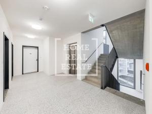 Prodej bytu 1+kk, Praha - Smíchov, Nádražní, 29 m2