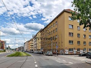 Prodej bytu 2+1, Praha - Vysočany, Kolbenova, 72 m2