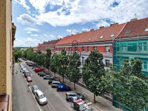 Prodej bytu 2+1, Praha - Vysočany, Kolbenova, 72 m2
