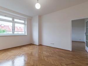 Pronájem bytu 2+kk, Praha - Vršovice, Kišiněvská, 48 m2