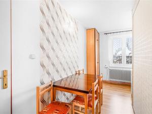 Pronájem bytu 3+1, Tachov, Sládkova, 91 m2
