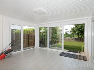 Pronájem rodinného domu, Praha - Březiněves, Na poli, 150 m2