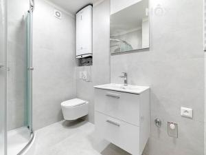 Prodej obchodního prostoru, Praha - Zbraslav, Elišky Přemyslovny, 25 m2