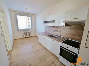 Pronájem bytu 3+1, Ústí nad Labem, V Oblouku, 63 m2