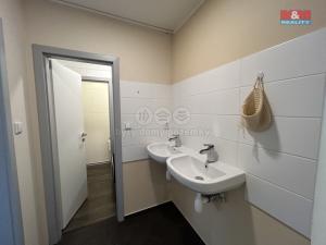 Pronájem bytu 3+1, Louny, Osvoboditelů, 80 m2