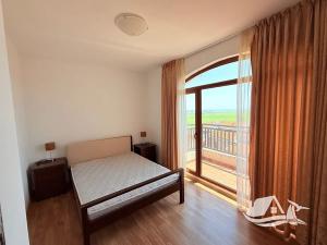 Prodej bytu 3+kk, Aheloy, Bulharsko, 86 m2