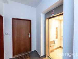 Pronájem bytu 3+kk, Praha - Holešovice, Argentinská, 90 m2