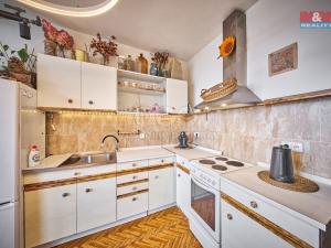 Prodej bytu 2+kk, Trutnov - Kryblice, Maxima Gorkého, 42 m2