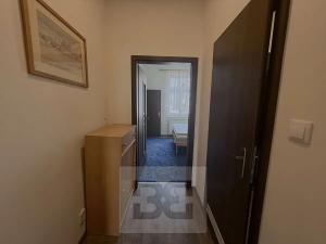Pronájem bytu 3+kk, Praha - Vinohrady, Korunní, 75 m2