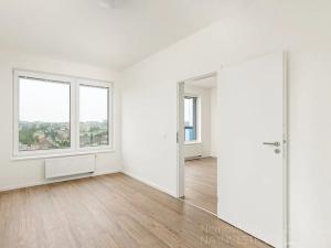 Pronájem bytu 2+kk, Praha - Hloubětín, Laponská, 52 m2