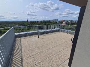 Pronájem bytu 2+kk, Praha - Hloubětín, Za černým mostem, 43 m2