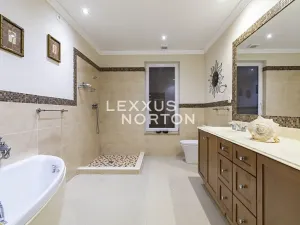 Prodej rodinného domu, Kunice, Luční, 276 m2