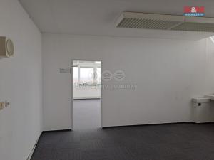 Pronájem kanceláře, Brno - Lesná, Slavíčkova, 30 m2