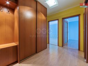 Prodej bytu 2+1, Cheb, Lesní, 61 m2