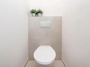 Prodej bytu 3+kk, Praha - Kamýk, Olbramovická, 68 m2