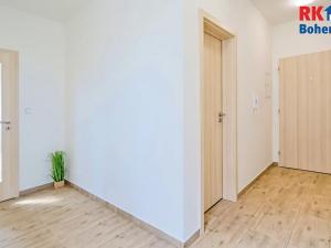 Prodej bytu 2+kk, Cerhenice, Za Cukrovarem, 49 m2