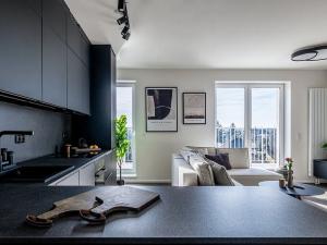 Prodej bytu 5+kk, Praha - Hostavice, Českobrodská, 119 m2