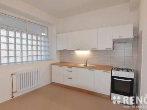 Pronájem bytu 1+1, Brno, Královopolská, 37 m2