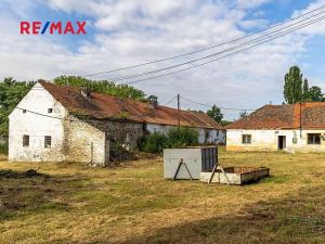 Prodej zemědělské usedlosti, Počedělice, 2500 m2