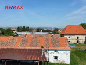 Prodej zemědělské usedlosti, Počedělice, 2500 m2