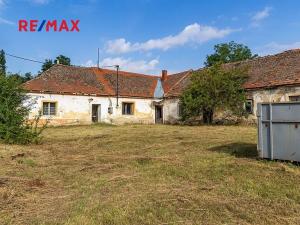 Prodej zemědělské usedlosti, Počedělice, 2500 m2